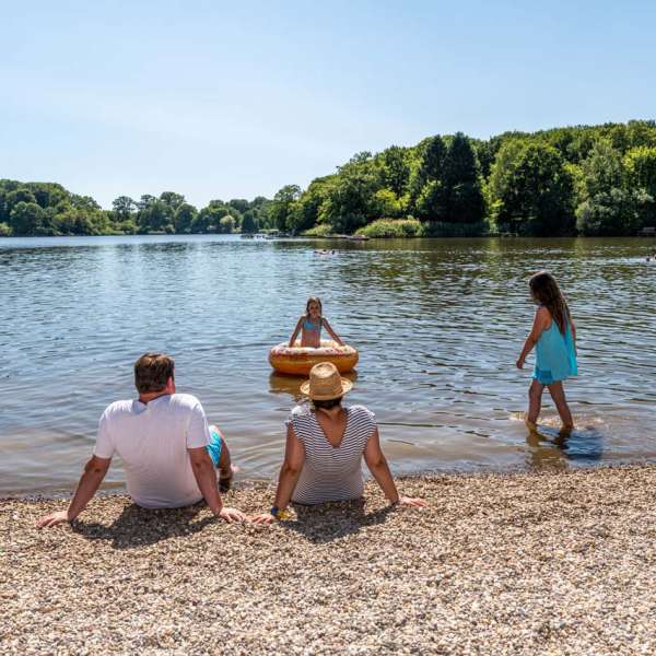 SCHWIMMTEICH VON HIRBACH