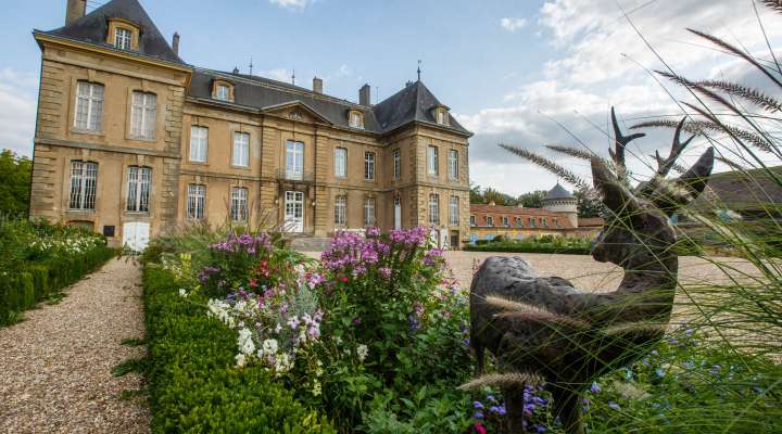 Wiesengarten am Schloss La Grange