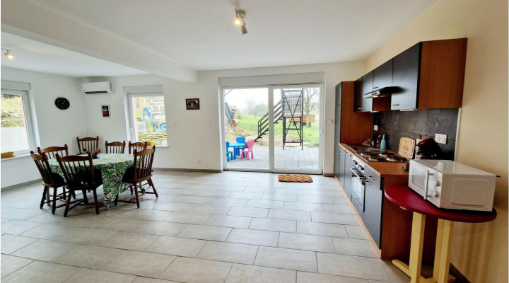 Meublé les menhirs de L'Europe