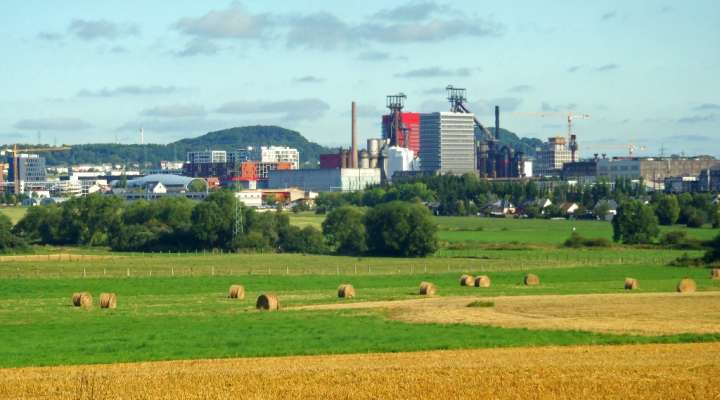 Schleife von Belval und dem Teich