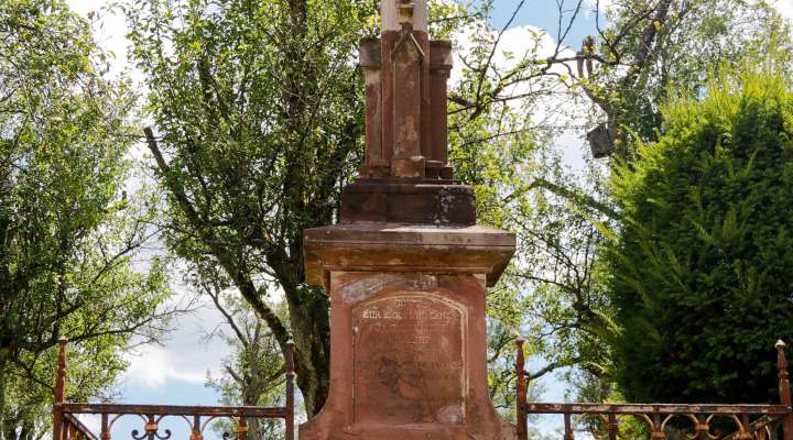 Am Fuße der Windräder