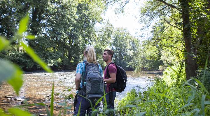 PREMIUM BLIES-GRENZ-WEG-WANDERUNG