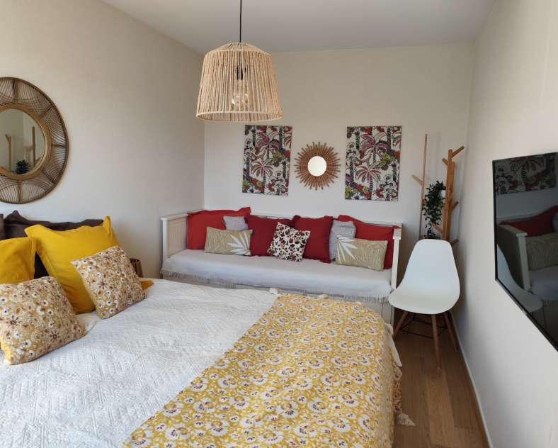 DR LA GRANGE AUX FÉES La grange aux fées - Cascade