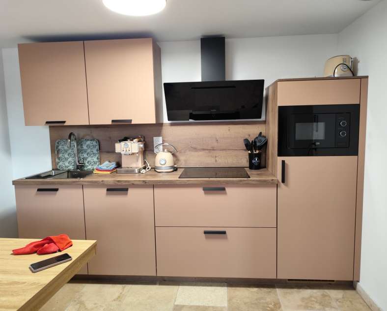 DR LA GRANGE AUX FEES La grange aux fées - Alpage