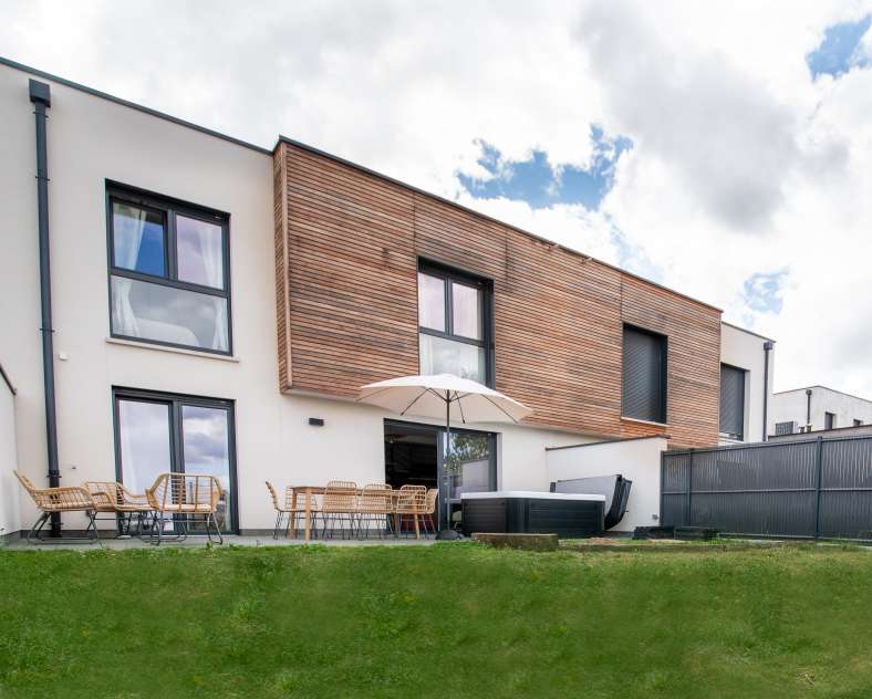 Joanna Léonard Gite La Bulle Dorée