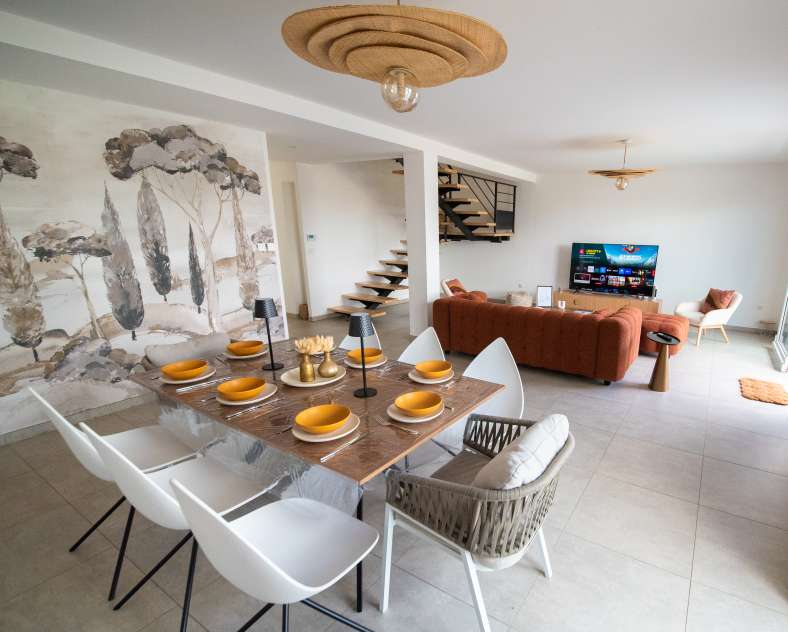 Leonard Joanna Gite La Bulle Dorée