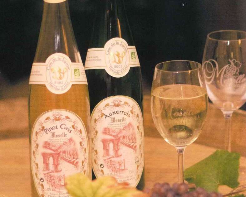 Domaine la Joyeuse Domaine la Joyeuse