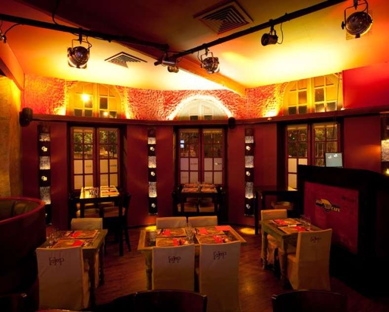 La Jeep Café  Restaurant la Jeep Café