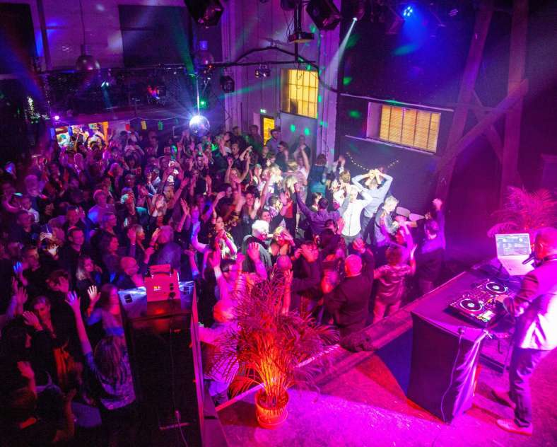 Agence 3d2lux-Cédric Christler L'Aérogare station Lothaire