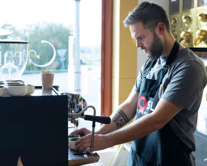 Laetitia Lhermite  Grainoully-Rösterei