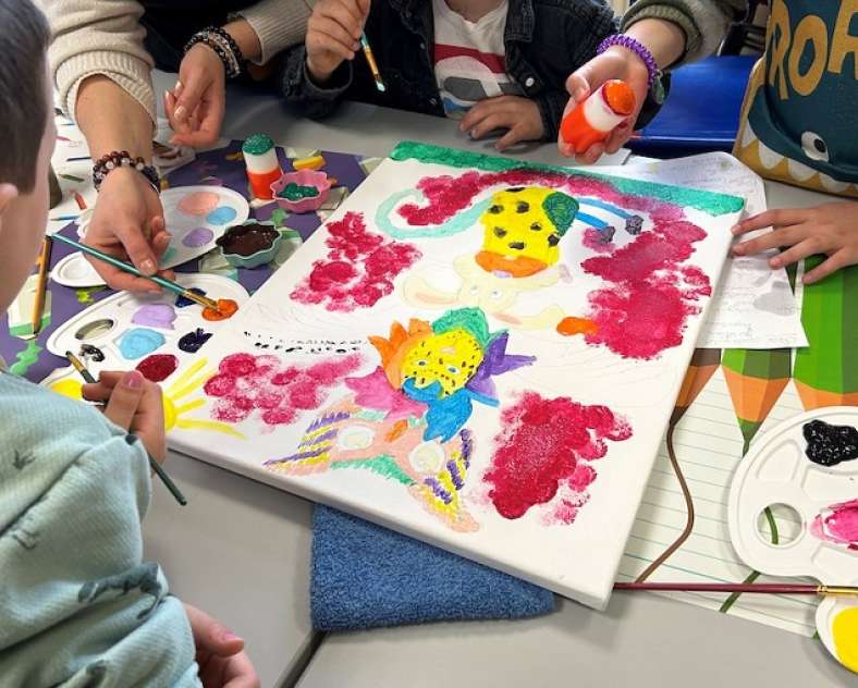 Atelier Derrière la verrière / Audrey Kuster Casares Derrière la Verrière