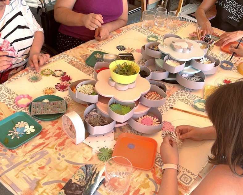 Atelier Derrière la verrière / Audrey Kuster Casares Derrière la Verrière