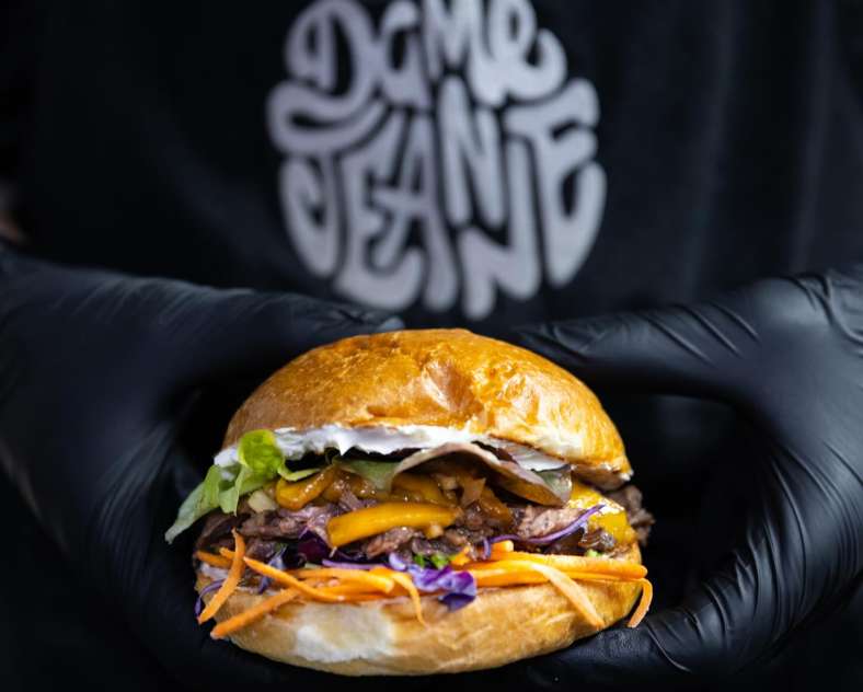 La Dame Jeanne Bar La Dame Jeanne