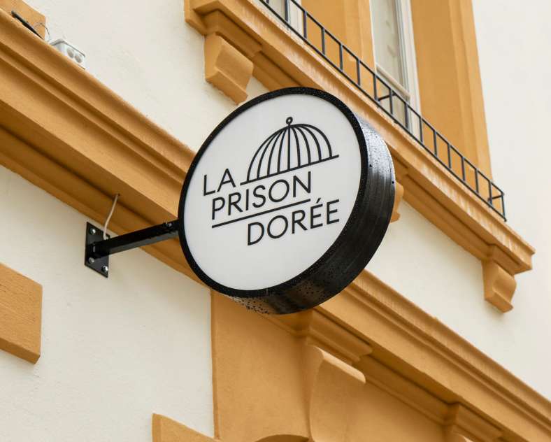 DR - La prison dorée  Restaurant la prison dorée