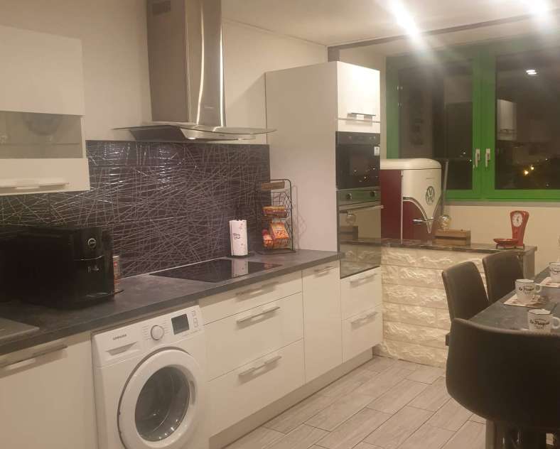 Mr GORID Meublé Imgmloc