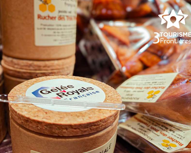 Mélody HOPFNER - Trois Frontières Tourisme Bienenstock der drei Grenzen