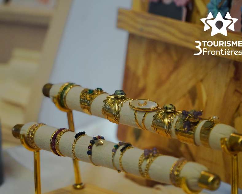 3 Frontières Tourisme La résine française