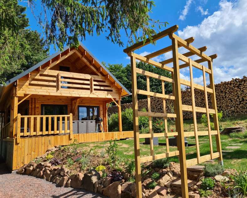 Les chalets d'Émilie  Ferienhaus Chalet Aura