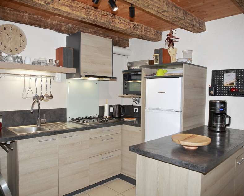 Bernadette Fischer Atypisches Gite am Wasser