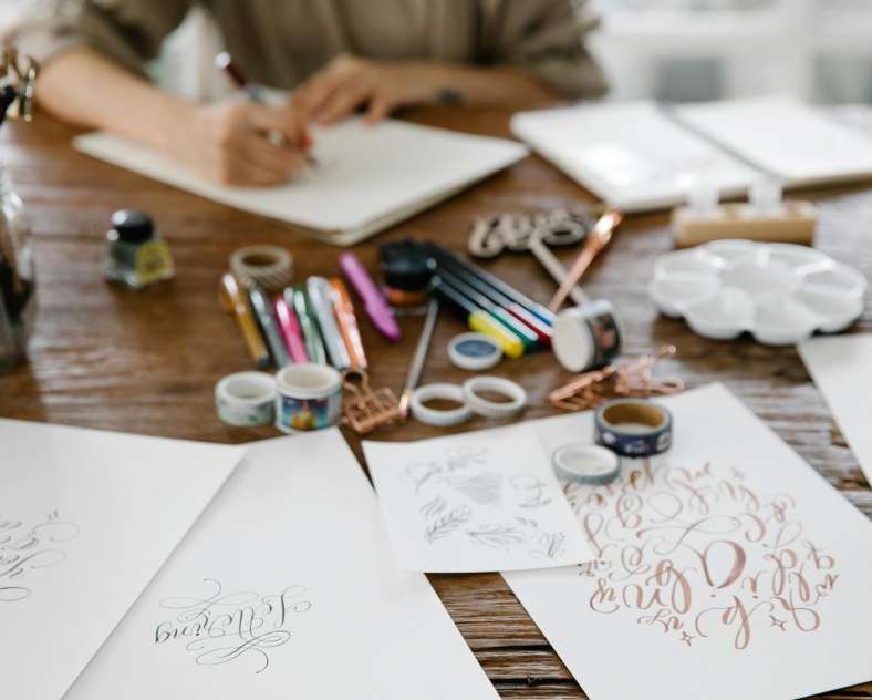 Photo de Katya Wolf pour Pexels - janvier 2026 Atelier scrapbooking - Projet la petite porte