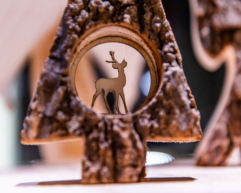 CCPB Die Holzschuhmacherei Petrazoller