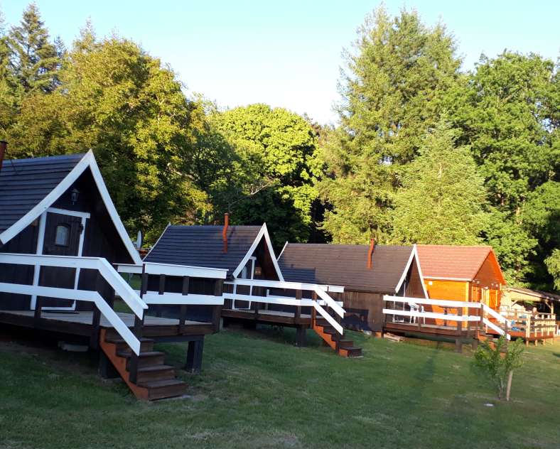 Bremendell Trollhütten auf dem Bremendell-Campingplatz