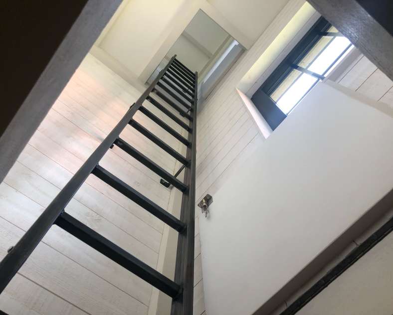 Isabelle Josselin  Hébergement insolite du relais équestre du Schmalenthal