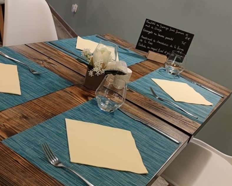 la croix de lorraine  Restaurant À la Croix de Lorraine