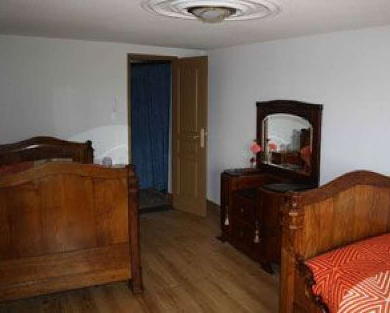 Véronique Sondag  Gîte les mirabelliers I