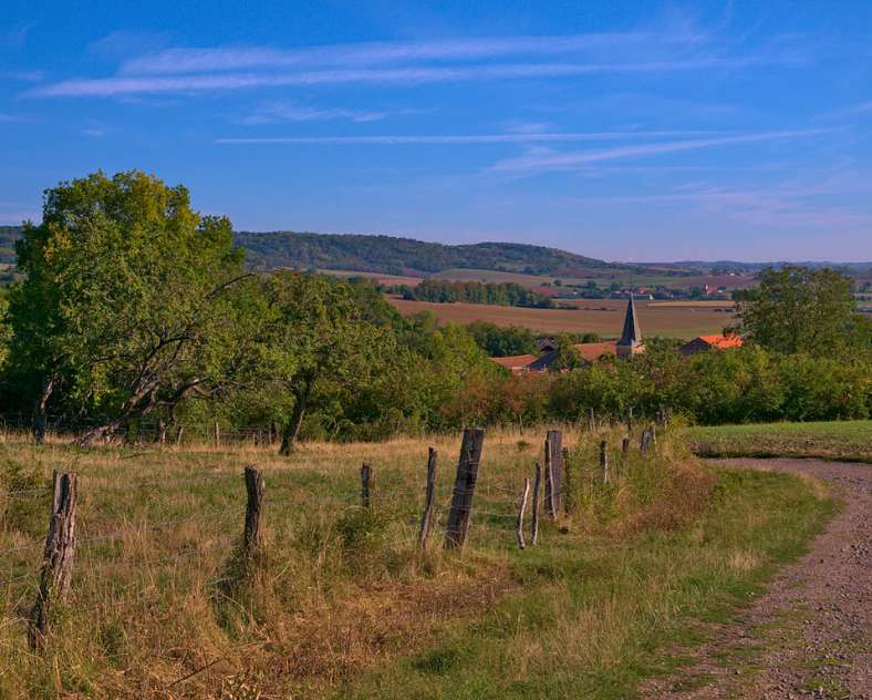Emmanuel Stourm 2020
Licence Open Data Zwischen Obstgärten und Wäldern