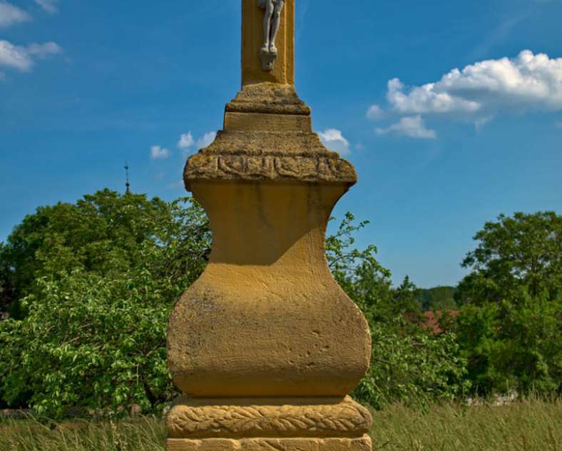 Emmanuel Stourm 2021
Licence Open Data  Der Weg nach Udera