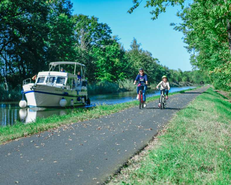 IMPALA/Tourisme Sarrebourg Moselle Sud Véloroute V52 en Moselle