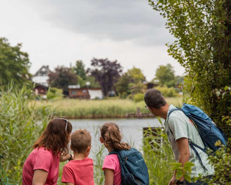 Alex Fabing Production Wanderung um den Hirbach-Weiher
