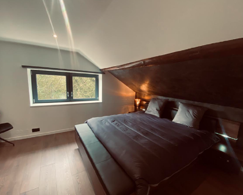 Yoann Lintz  Meublé Mille et une nuits