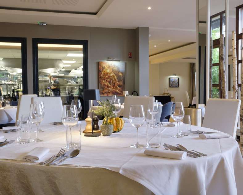 Karine Faby  Restaurant Saint-Hubert