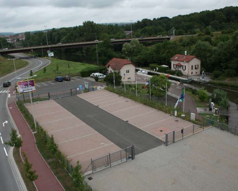 Ville de Sarreguemines WOHNMOBILSTELLPLATZ SARREGUEMINES