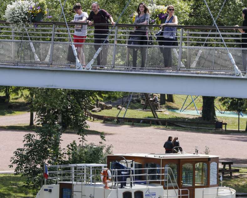 Gilles Pecqueur - Sarreguemines Tourisme PARK AM CASINO DER "FAYENCERIEN"