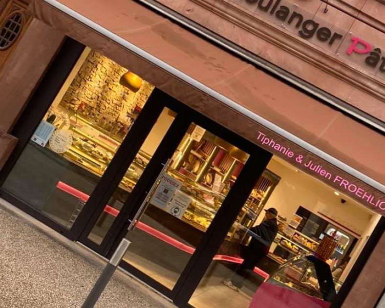 Julien Froehlich BÄCKEREI - TEEHAUS FROEHLICH