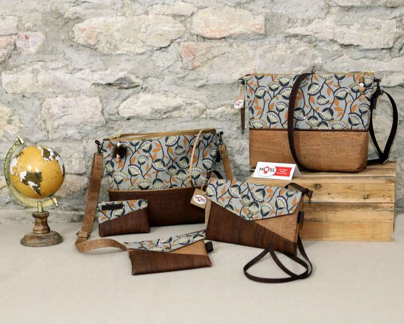 Ombres et lumières La petite mirabelle