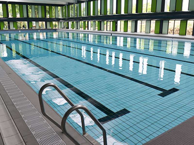 Ville de Metz Olympisches Schwimmbad Lothaire