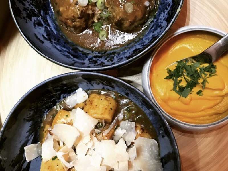 Matilde ESCUDERO  Restaurant - Au cul d'poule