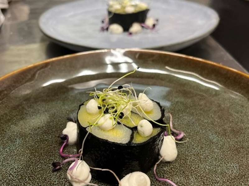 Le Groupe  Restaurant - Le groupe