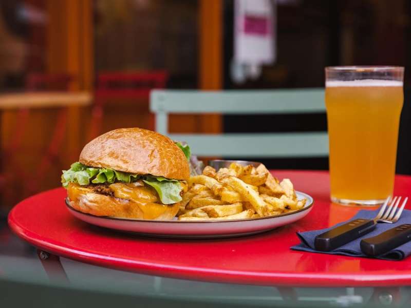 La Dame Jeanne  Bar La Dame Jeanne