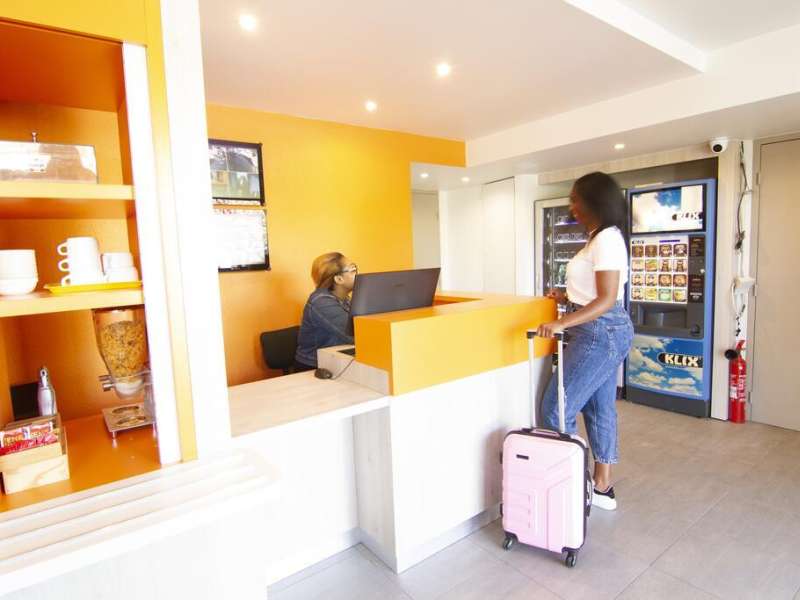 Hôtel Première Classe Thionville-Yutz  HÔTEL PREMIÉRE CLASSE THIONVILLE-YUTZ