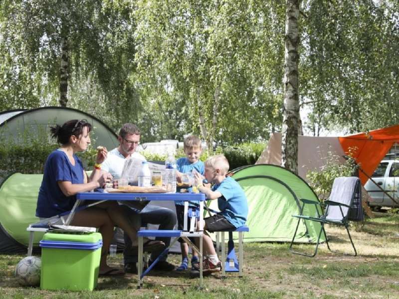 Langatte Tourisme Campingplatz la Tour du Stock