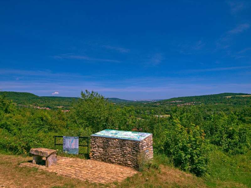 Emmanuel Stourm 2020
Licence Open Data Das Moseltal