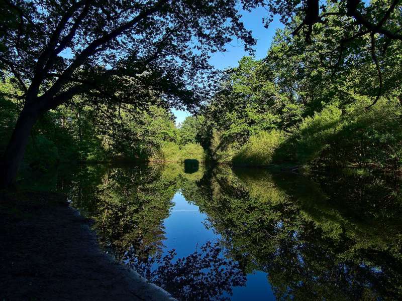 Emmanuel Stourm 2020
Licence Open Data Teiche und See