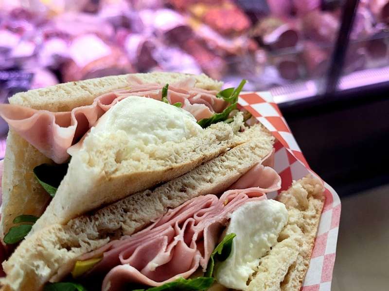 Facebook Qual ital  Épicerie-restaurant Qual ital