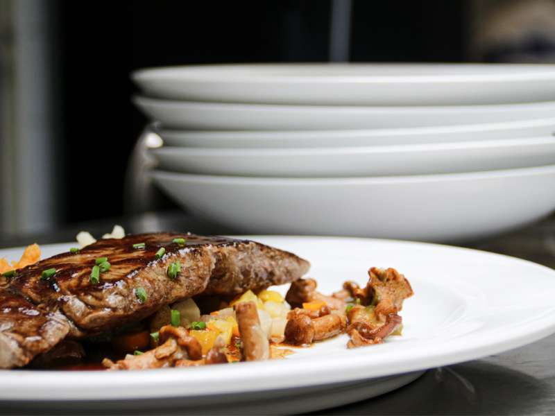 Elisa Siest - Sarreguemines Tourisme  Restaurant la charrue d'or