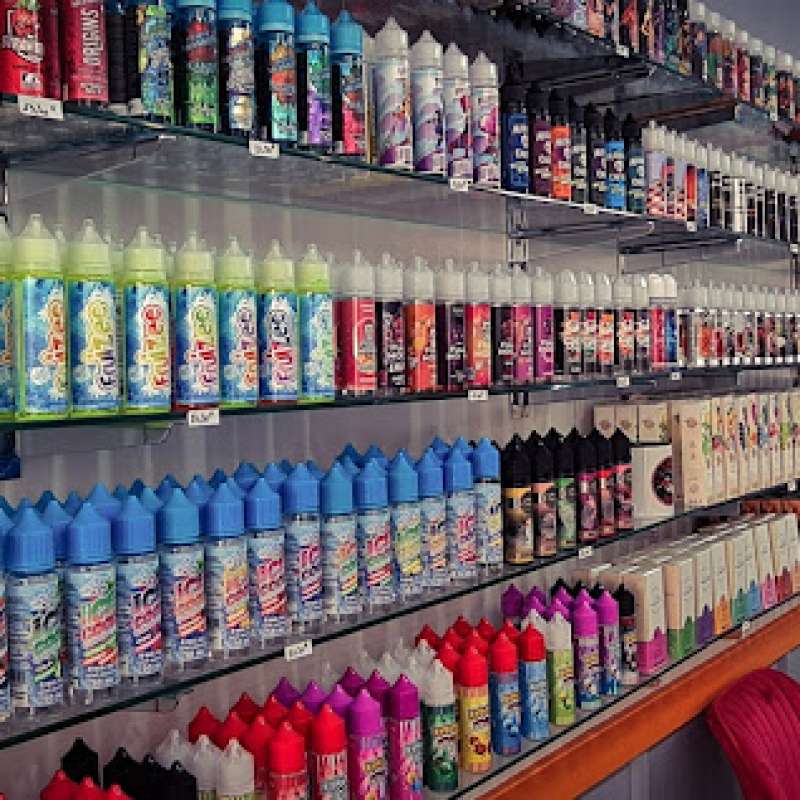 Dominique Calastretti Café Vape